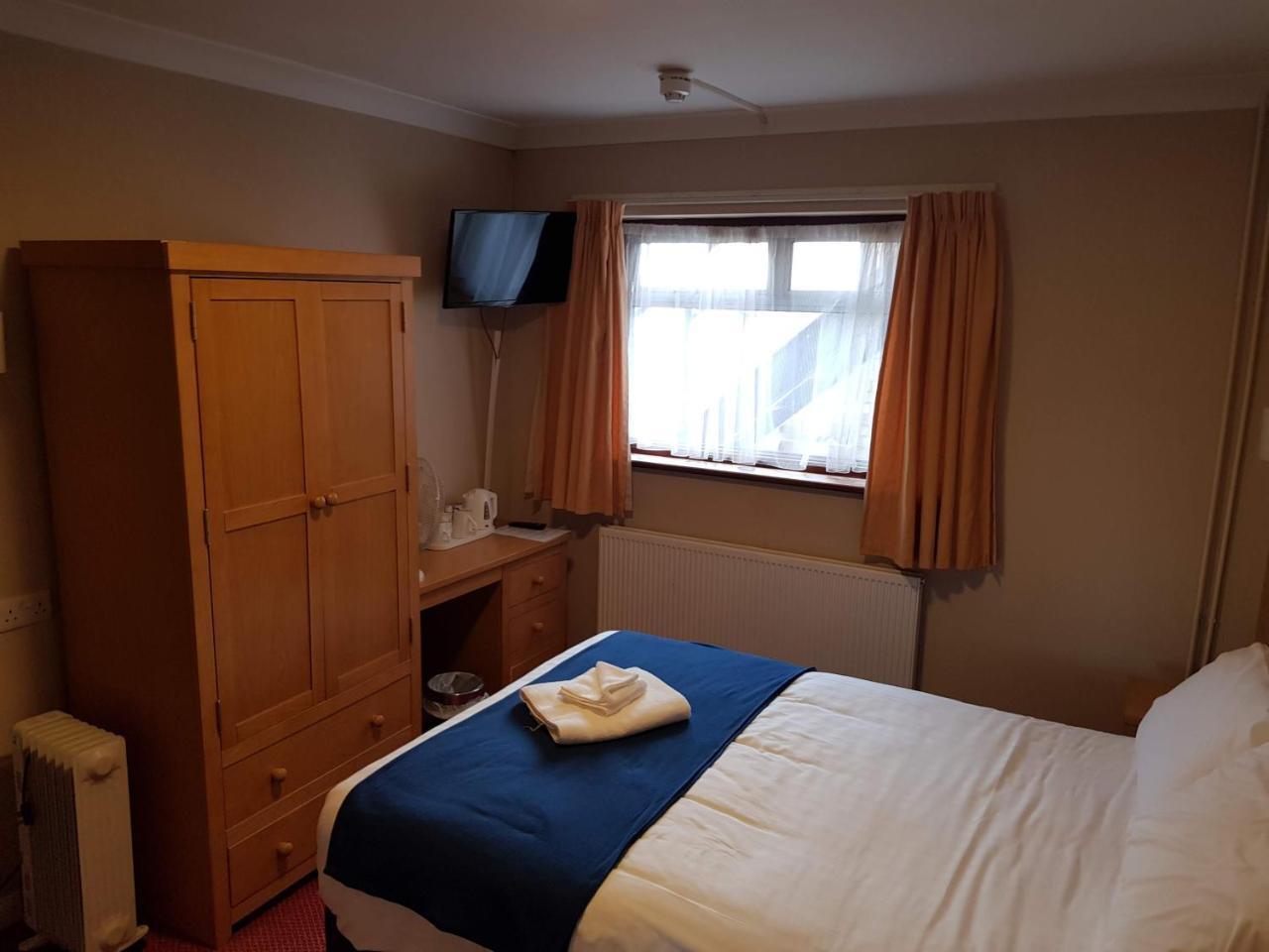 Newark Hotel Пітерборо Екстер'єр фото